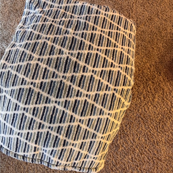 Better Homes And Gardens Dresses & Skirts - Better Homes And Gardens Navy and White Pencil Skirt